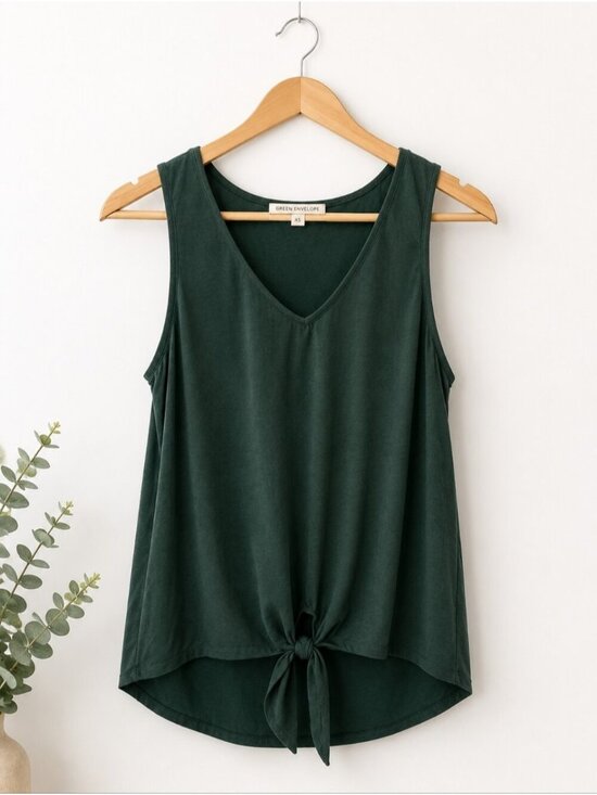 Tops - V Neck Tank Top Tie Front XS